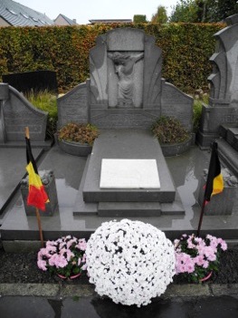 Octaaf Desmet grave 2