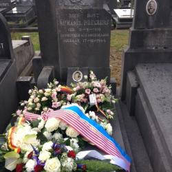 Roegiers grave 2